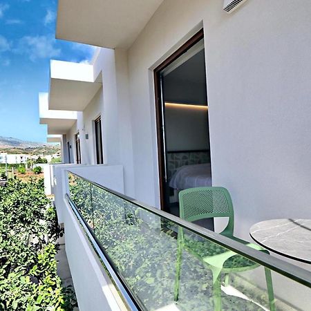 Elmaral Living Experience "Adults Only" Daire Agia Pelagia Dış mekan fotoğraf